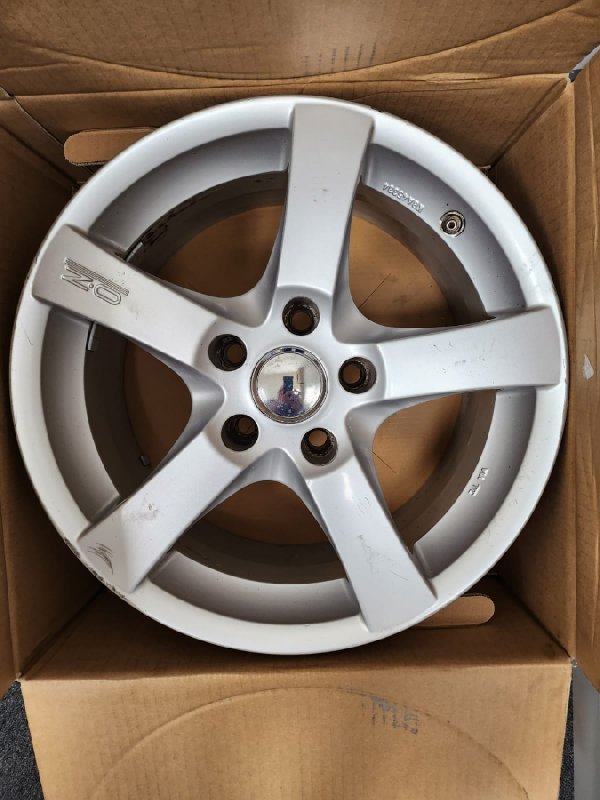 Sprzedam felgi AUDI A4:OZ komplet