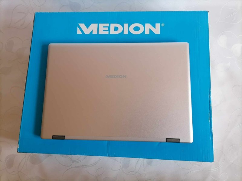 Nowy Laptop tablet 2w1 360 medion akoya - 01 Nowy Laptop tablet 2w1 360 medion akoya - 01