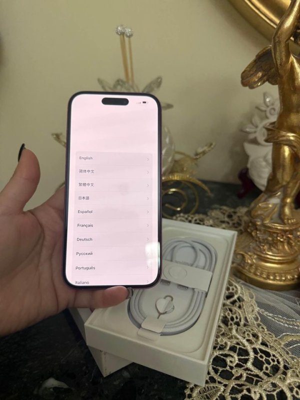 Iphone 16 pro - 02 Iphone 16 pro - 02