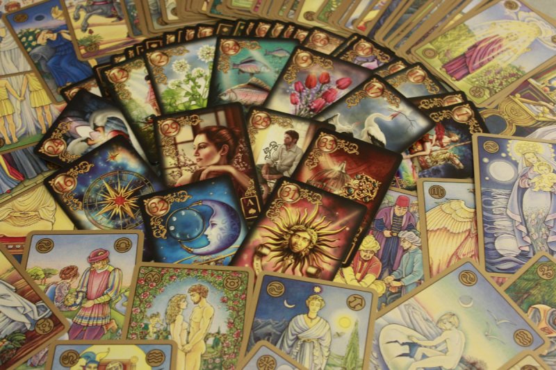 Tarot, Rytuały, Oczyszczenie, Ochrona, Kontakty z duchami