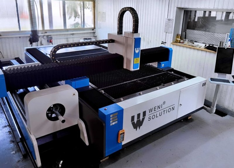Fiber Laser Wycinarka Laserowa CNC do rur arkuszy - 01 Fiber Laser Wycinarka Laserowa CNC do rur arkuszy - 01