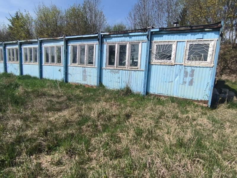 Kontenery 8 sztuk 6x2,5 m