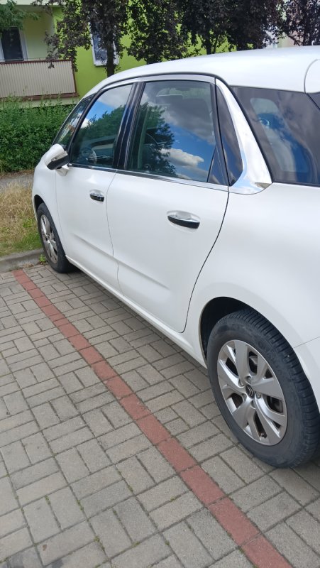 Sprzedam C4 picasso - 01 Sprzedam C4 picasso - 01