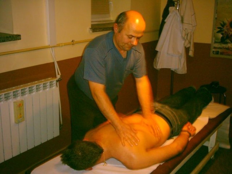 MASAZ leczniczy kręgosłupa kręgarstwo chiropraktyk - 05 MASAZ leczniczy kręgosłupa kręgarstwo chiropraktyk - 05