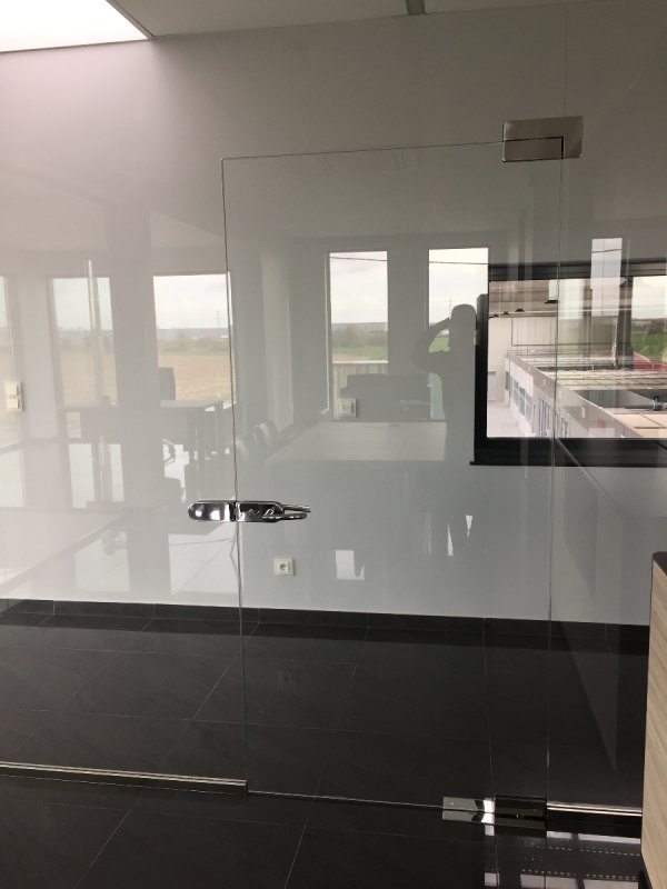 Inteligentne Folie na Pilota - 01 Inteligentne Folie na Pilota - 01