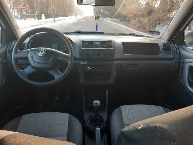 Sprzedam samochód - 06 Sprzedam samochód - 06