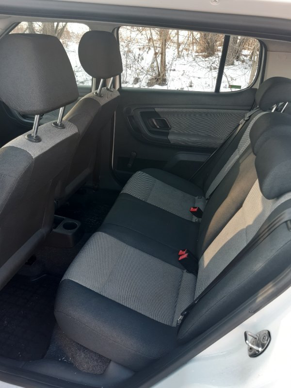 Sprzedam samochód - 08 Sprzedam samochód - 08