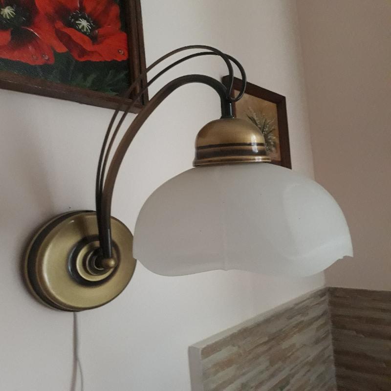 Oddam gratis zabytkową lampę typu kinkiet - 01 Oddam gratis zabytkową lampę typu kinkiet - 01