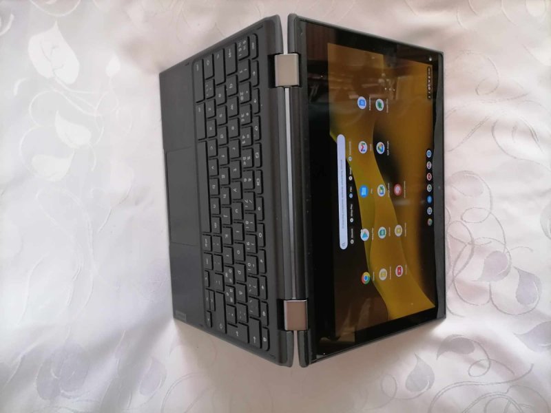 Laptopy tablety smartfony nowe i używane z funkcją tabletu - 03