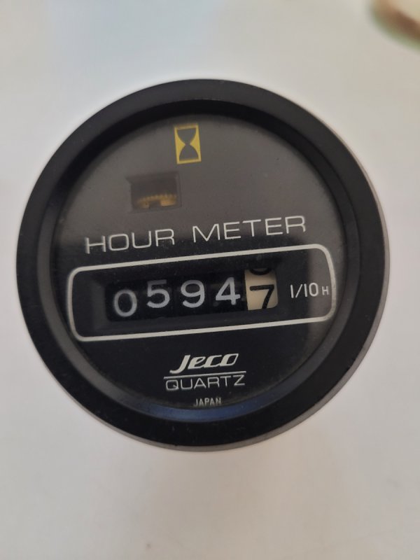 Licznik motogodzin Jeco 24V
