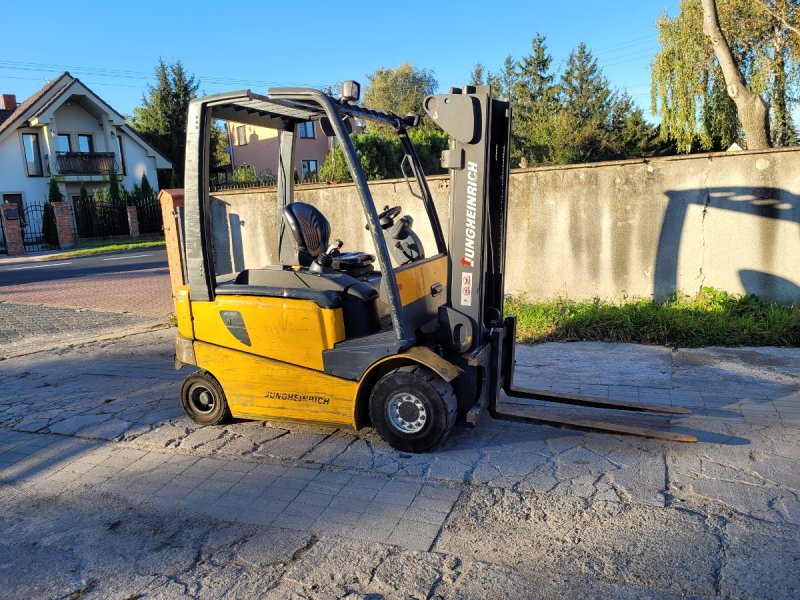 EFG 425K Jungheinrich 2007R - 05