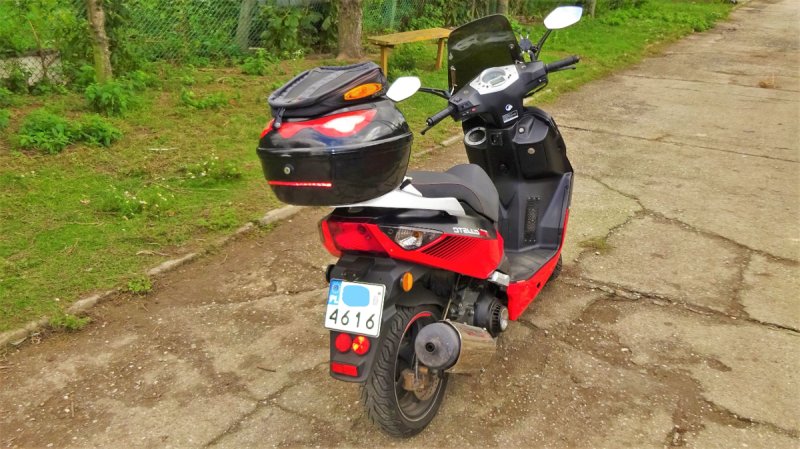 Świadek uszkodzenia motoru na parkingu Lidl Głubczyce