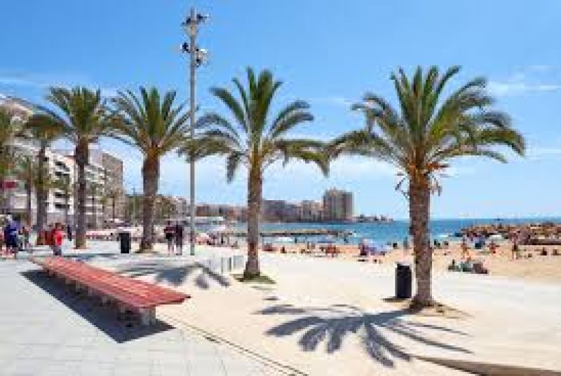 Słonce, błękitne Niebo + Plaża, Costa Blanca / Hiszpania. - 06