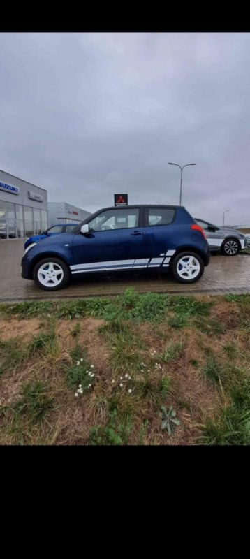 Suzuki Swift IV - 01