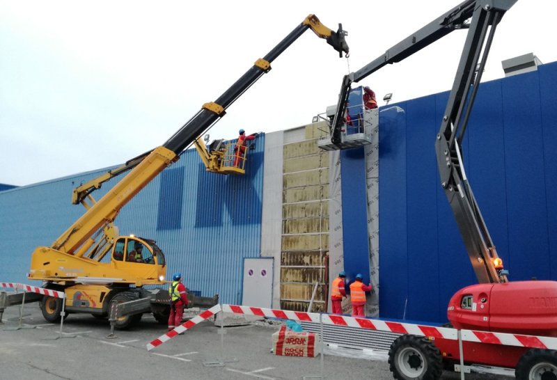 Ładowarka teleskopowa Manitou wynajem, serwis, sprzedaż ładowarki - 01