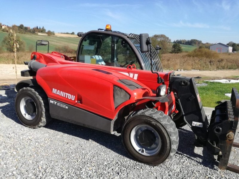 Ładowarka teleskopowa Manitou wynajem, serwis, sprzedaż ładowarki - 03