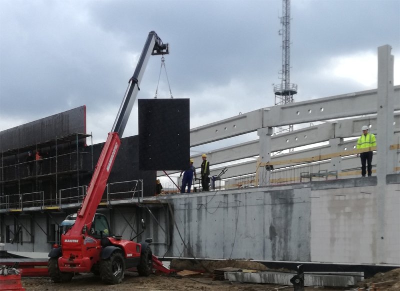 Ładowarka teleskopowa Manitou wynajem, serwis, sprzedaż ładowarki - 05