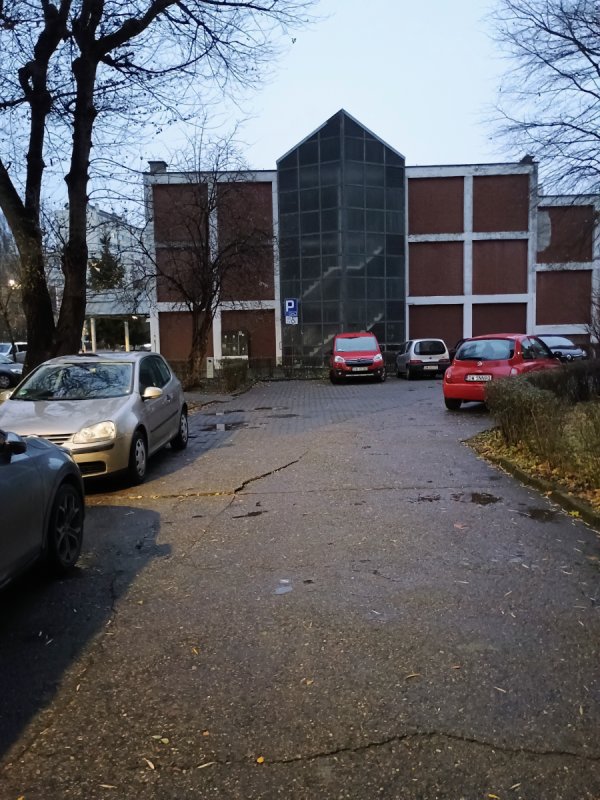 Wynajmę garaż - 01