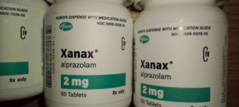 Sprzedam Xanax 2mg 50 tabl Pfizer Alprazolam,Alpy