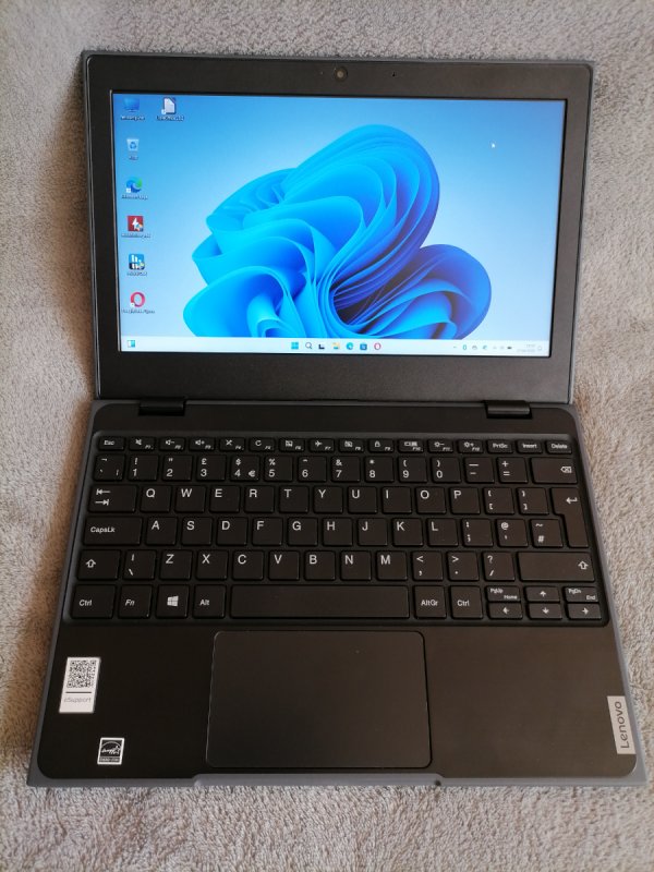 Nowy laptop lenovo 100E amd radeon Win 11 WIFI