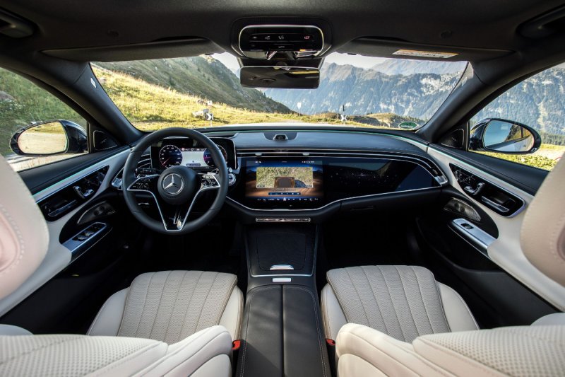 Mercedes AMG E V8 4Matic power moc 1100KM WK1 - 01