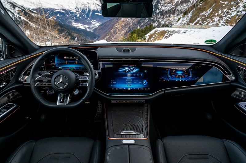 AMG E sport V8 biturbo 4Matic power moc 1100KM WK1 - 01