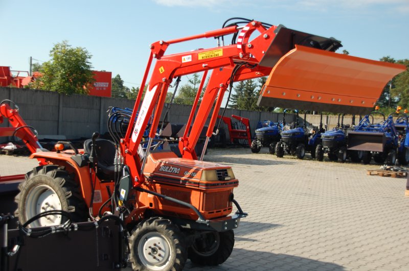 ŁADOWACZ do traktora ogrodniczego do mini traktork - 06
