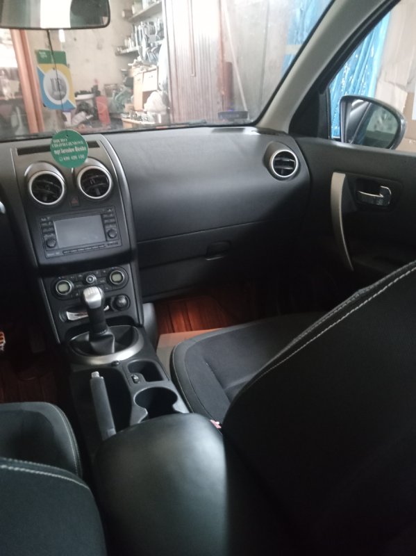Nissan Qashqai+2
