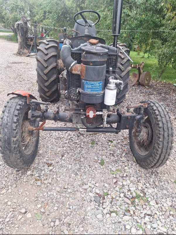 Traktor Ursus c 330 - 01 Traktor Ursus c 330 - 01