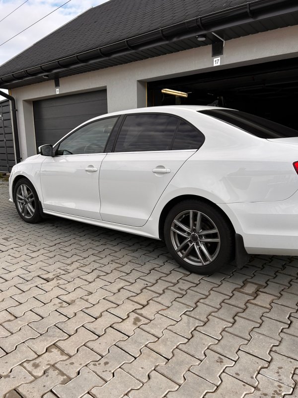 Sprzedam Jetta TDI CR - 09 Sprzedam Jetta TDI CR - 09