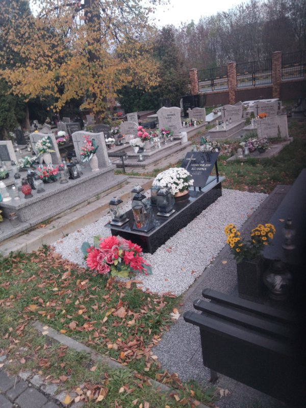 Nagrobek nagrobki montaz gratis - 03