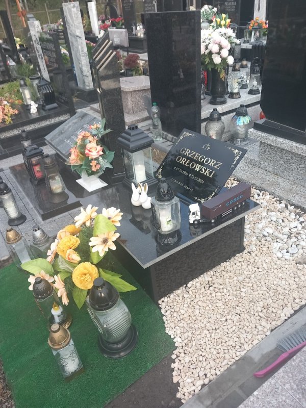 Nagrobek nagrobki montaz gratis - 06