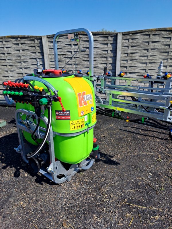 Opryskiwacz zawieszany - 01