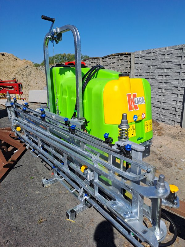 Opryskiwacz zawieszany KLARA - 02