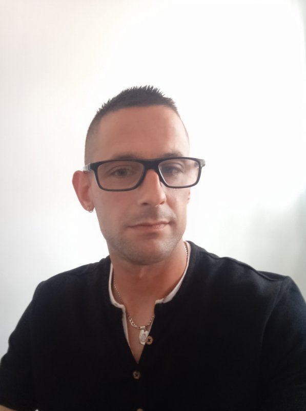 Poznam kobietę do przyjaźni