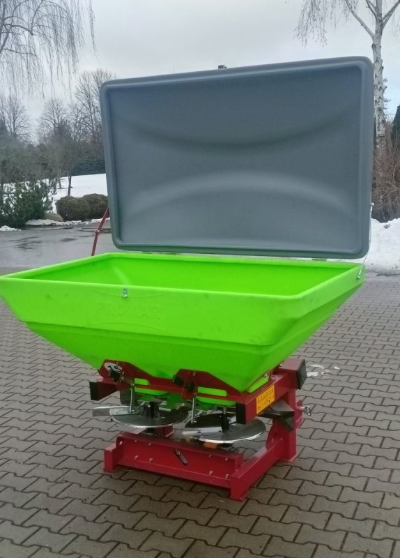 Rozsiewacz nawozów - 02