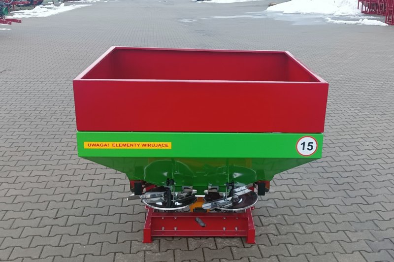 Rozsiewacz nawozów - 03