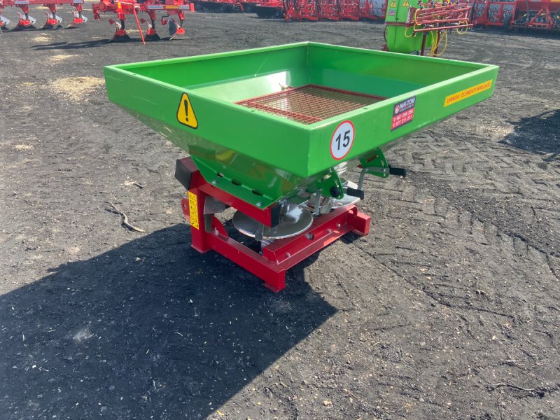 Rozsiewacz nawozów dwutarczowy - 01