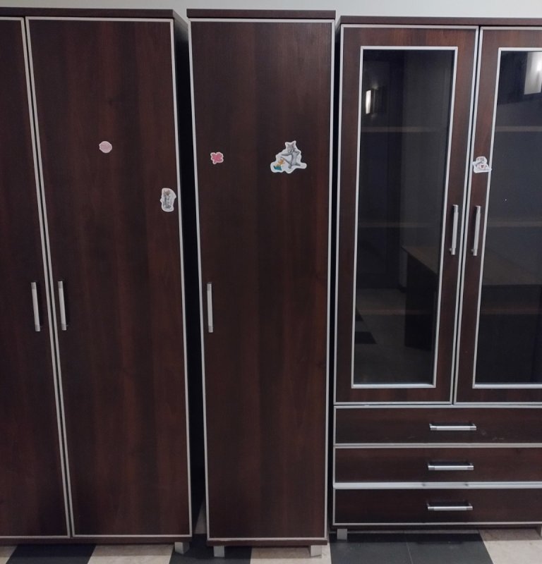 Sprzedam segment pokojowy