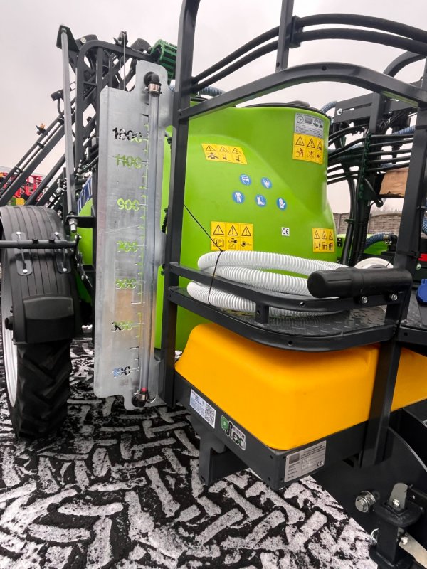 Opryskiwacz zaczepiany Brunox - 01