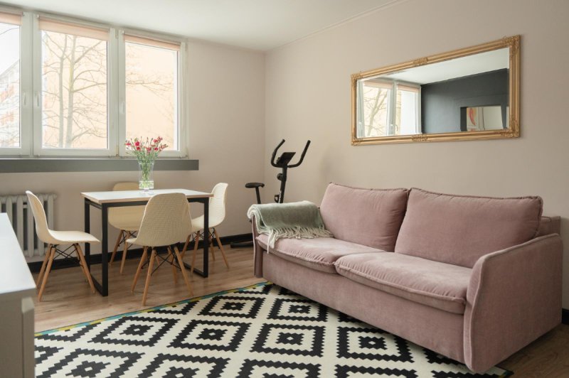 Wynajmę przytulną kawalerkę. - 08