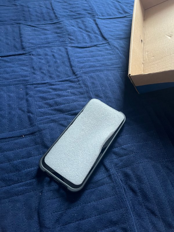 Czarne etui iphone 13 - 02 Czarne etui iphone 13 - 02