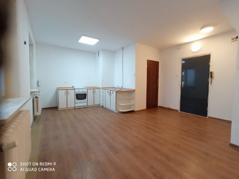 Sprzedam mieszkanie 42.10 m2 Metro Ursynów - 02 Sprzedam mieszkanie 42.10 m2 Metro Ursynów - 02