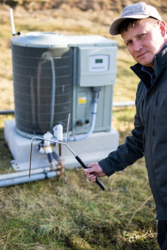 Szukanie żył wodnych pod studnie, pompy ciepła. - 02 Szukanie żył wodnych pod studnie, pompy ciepła. - 02