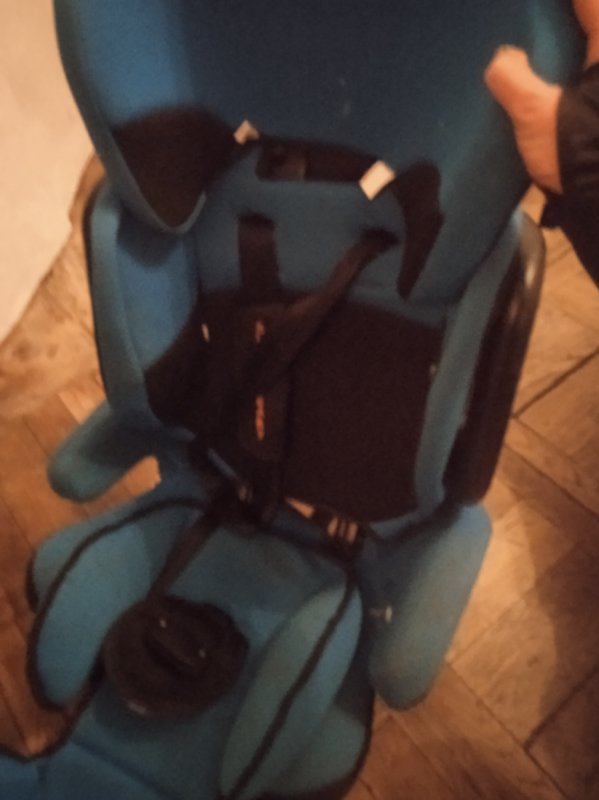 Fotelik samochodowy nosidełko i fotelik do karmienia - 01