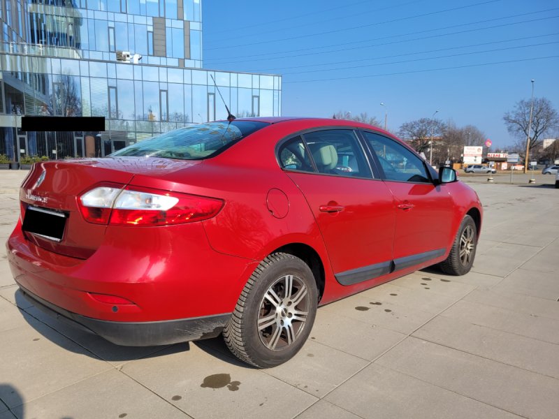 Zadbane Renault Fluence 1.6 + LPG - 01