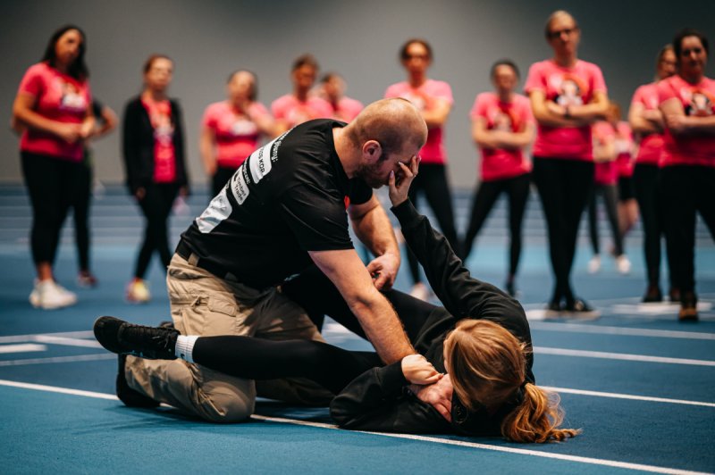 Warsztaty samoobrony dla kobiet w Tarnobrzegu - 01