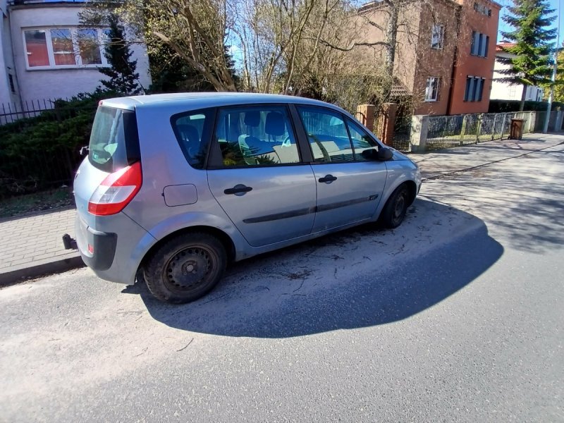 Sprzedaż auta Renault Scenic 2006 - 03 Sprzedaż auta Renault Scenic 2006 - 03