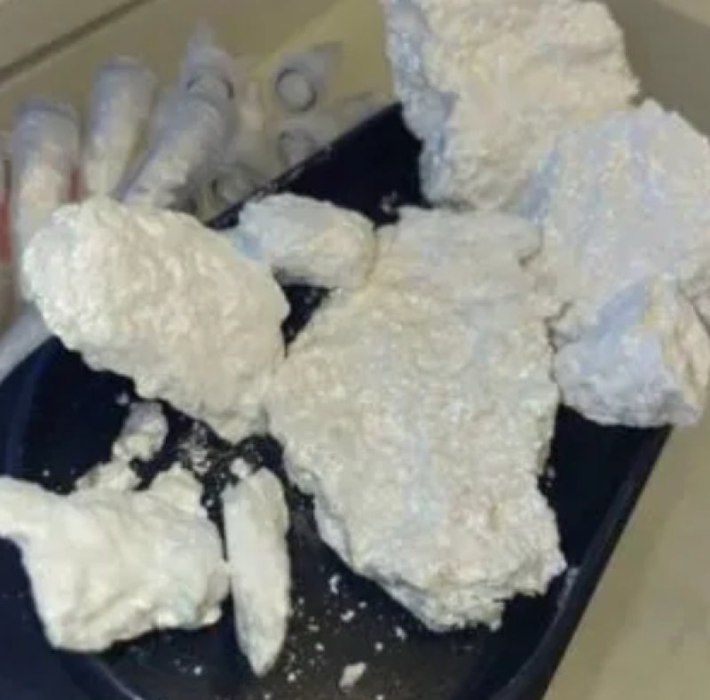 Koko, kokos, grudy, uncut