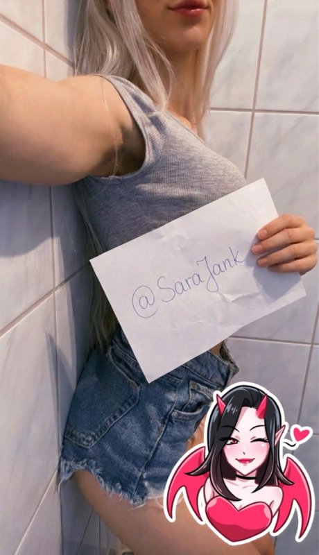 Sara 25 lat .. Ciekawe Fotki, Filmiki / Kam